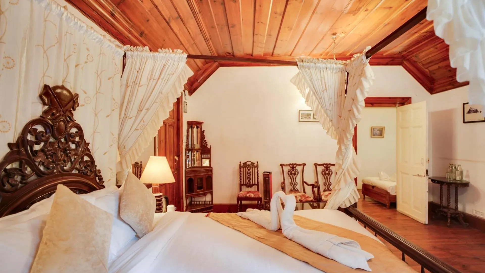 Jungle Heritage Homestays Shimla India